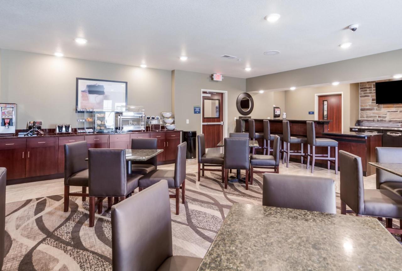 Cobblestone Inn & Suites - Holdrege מראה חיצוני תמונה